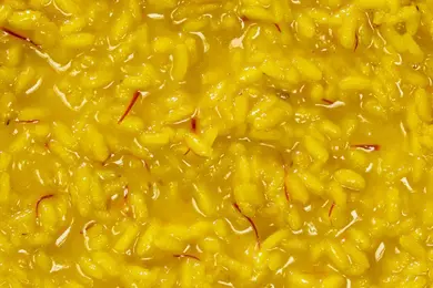 Risotto alla milanese cucinato